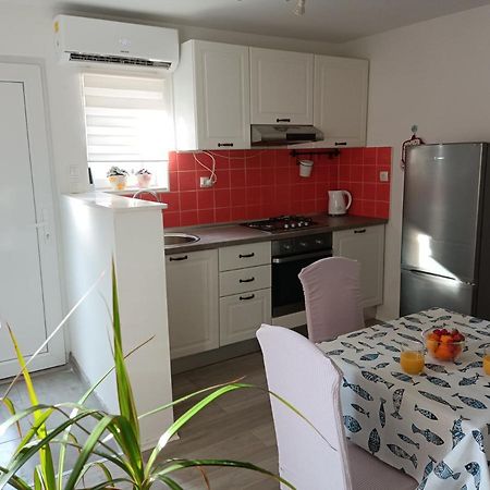 Ferienwohnung Apartman Mala Cici Zadar Exterior foto