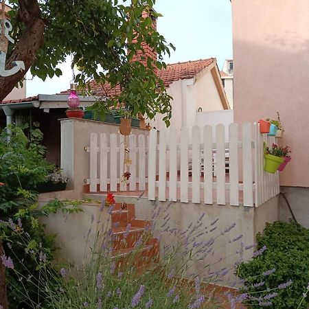 Ferienwohnung Apartman Mala Cici Zadar Exterior foto