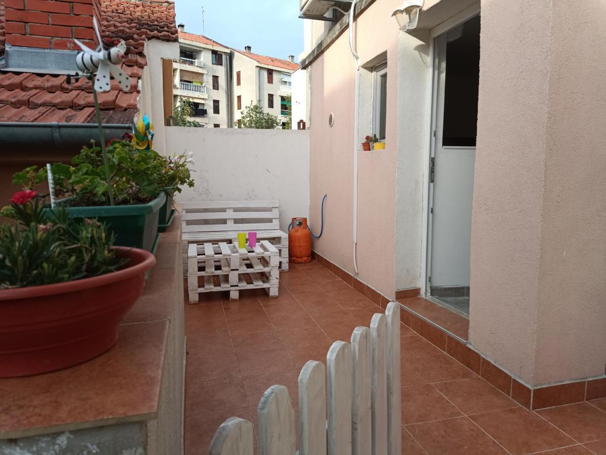 Ferienwohnung Apartman Mala Cici Zadar Exterior foto