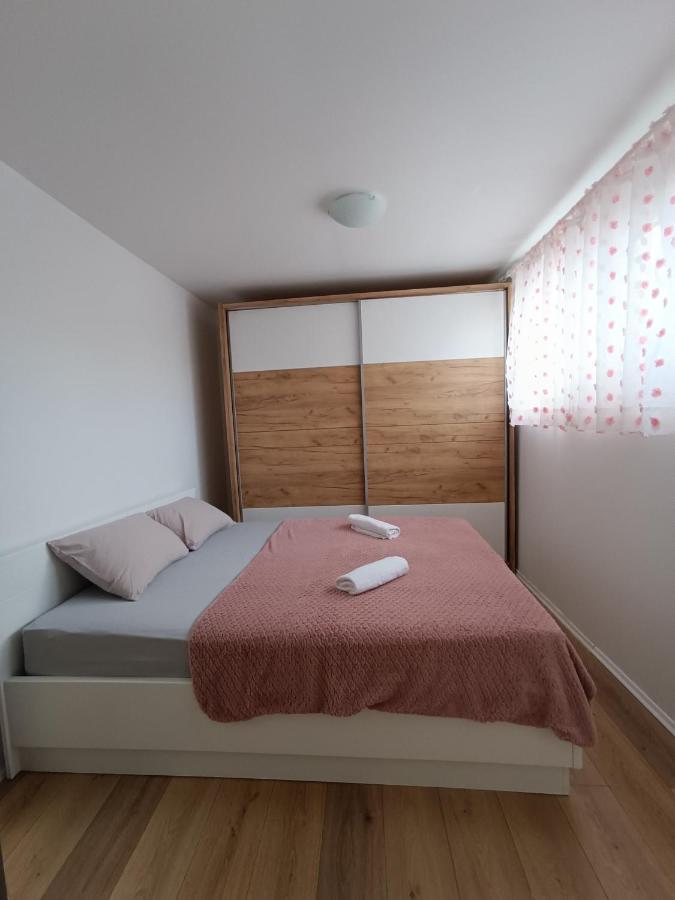 Ferienwohnung Apartman Mala Cici Zadar Exterior foto