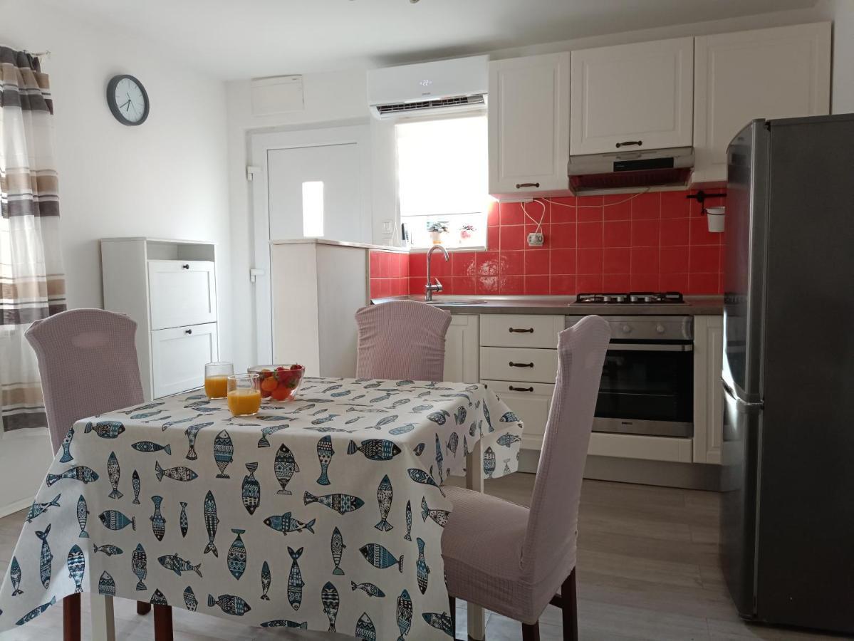 Ferienwohnung Apartman Mala Cici Zadar Exterior foto