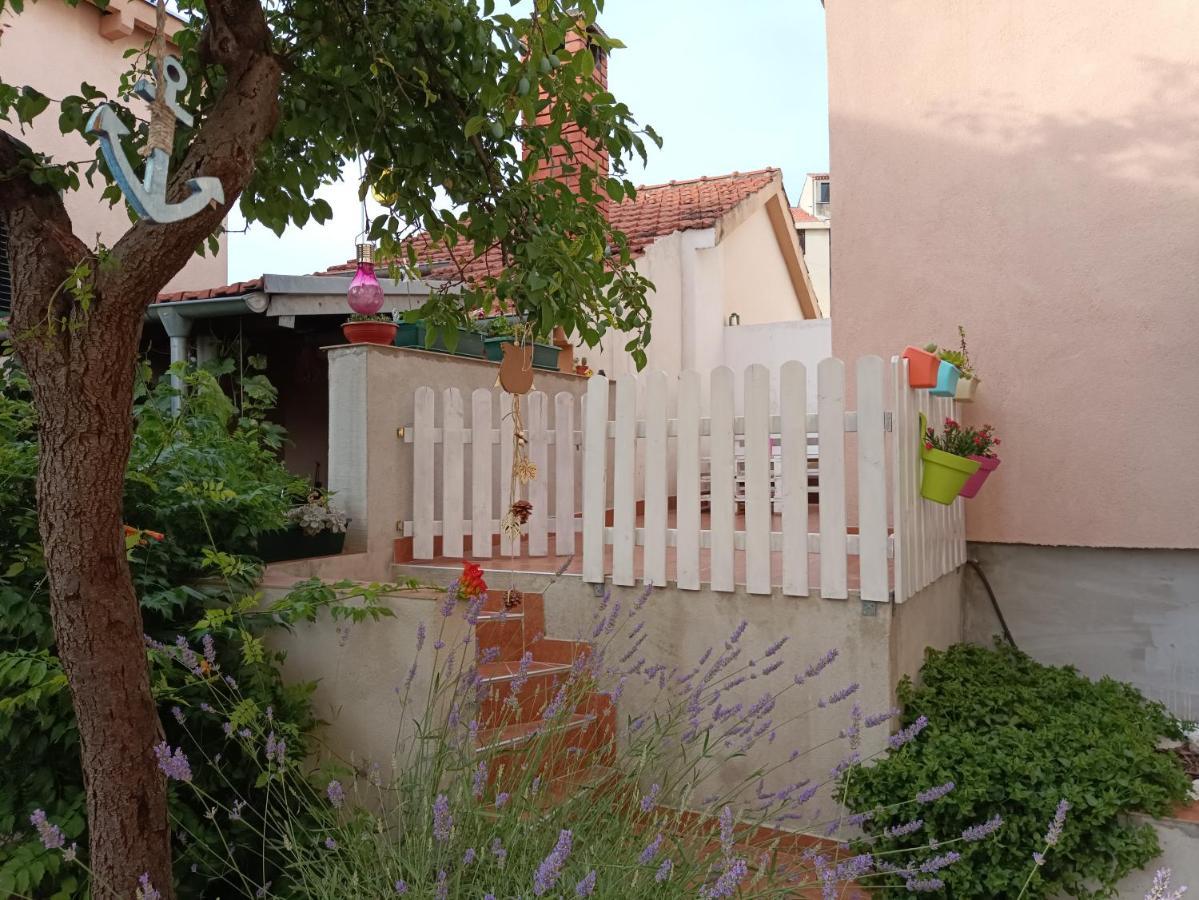 Ferienwohnung Apartman Mala Cici Zadar Exterior foto